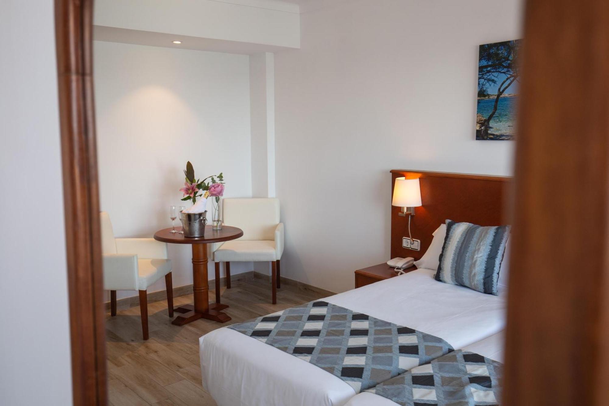 R2 Veronica Hotell Cala Millor (Mallorca)