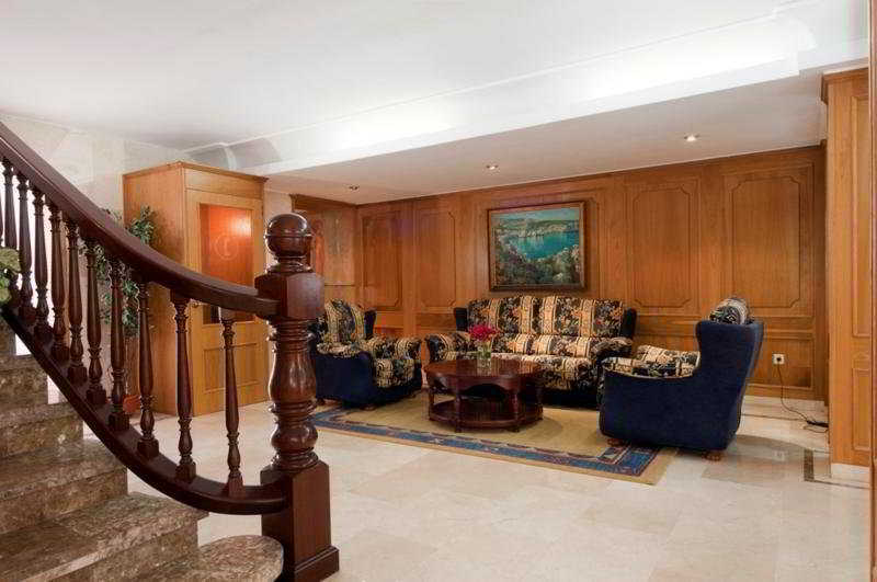 Hotell R2 Veronica 3*